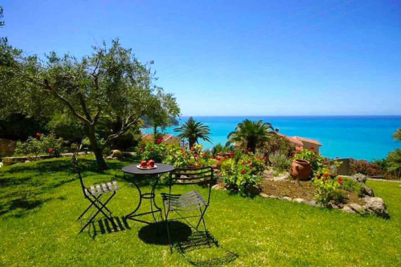 Natalia Apartment B With Panoramic Sea Views Of Agios Gordios Bay Екстериор снимка