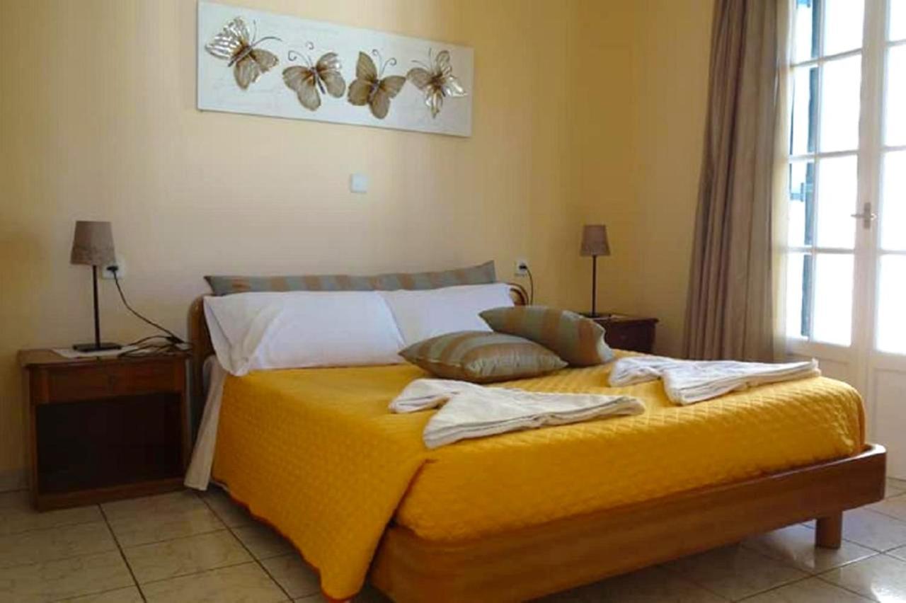 Natalia Apartment B With Panoramic Sea Views Of Agios Gordios Bay Екстериор снимка