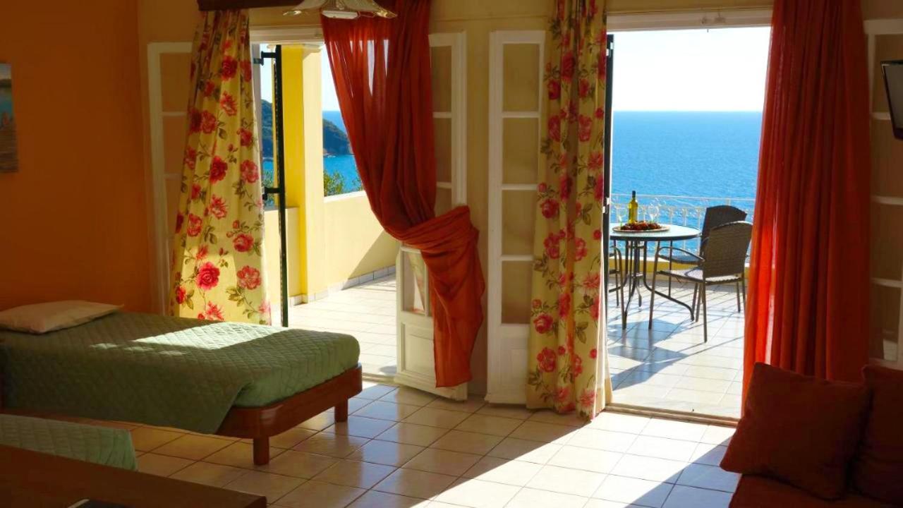 Natalia Apartment B With Panoramic Sea Views Of Agios Gordios Bay Екстериор снимка